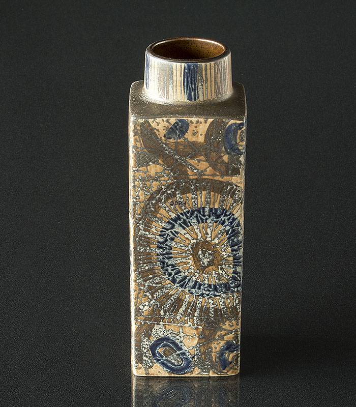 Fajance vase af Nils Thorsson, Royal Copenhagen nr. 870-3259