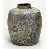 Fajance vase af Nils Thorssen, Royal Copenhagen nr. 870-3751