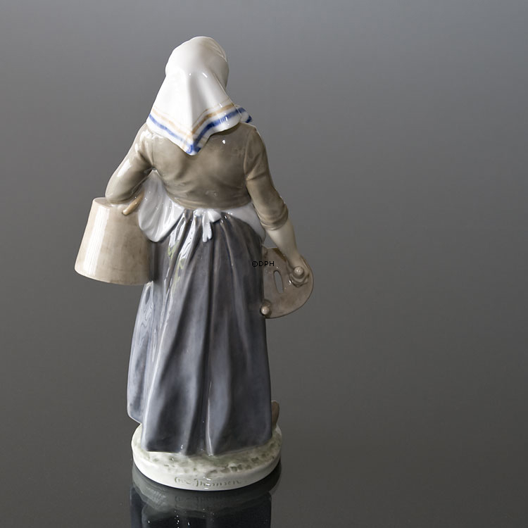 Malkepige, Royal Copenhagen figur nr. 899