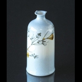 Vase med blomstergrene, Royal Copenhagen nr. 967-3846