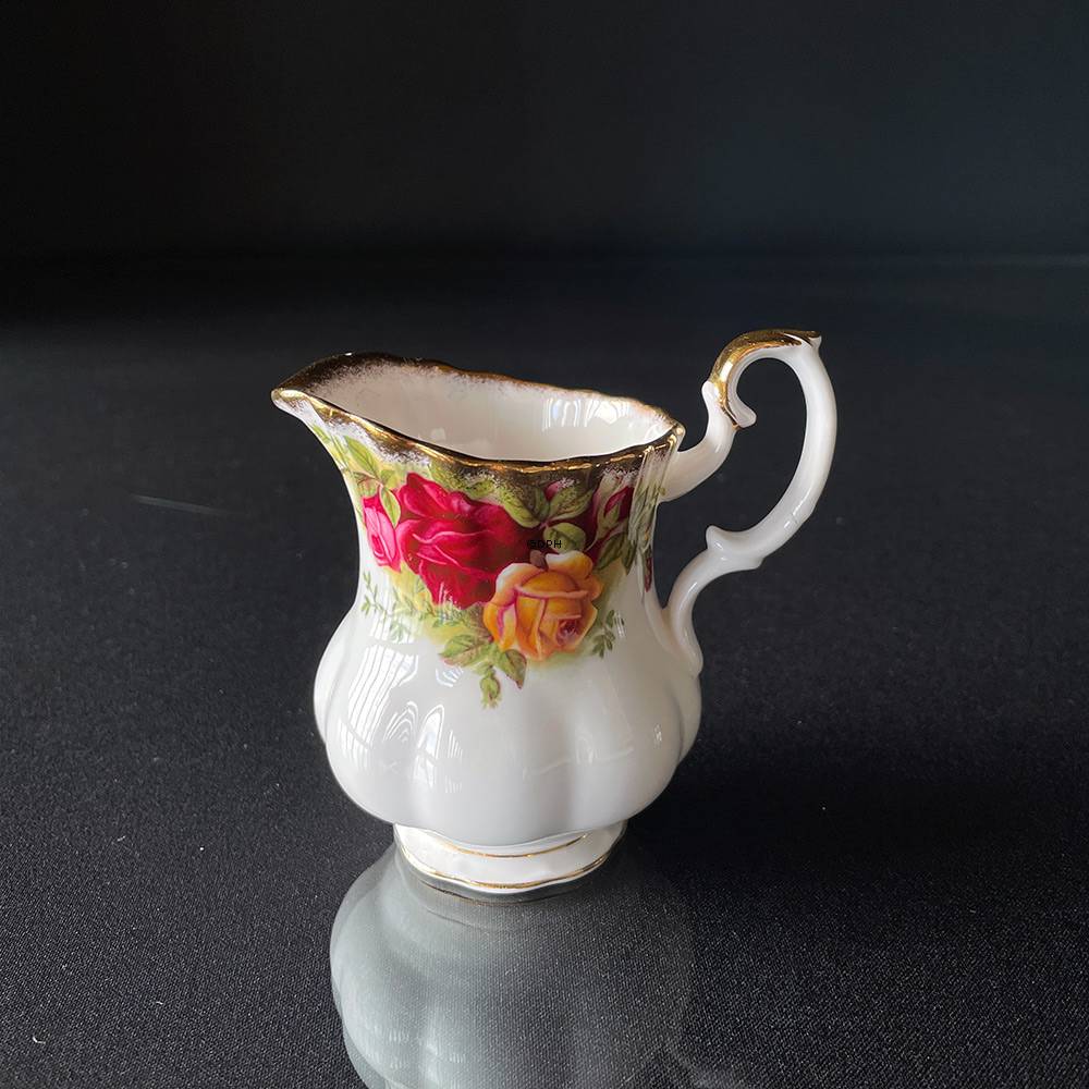Royal Albert Old Country Roses flødekande