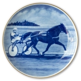 Ravn Pferdesportteller Nr. 3, Trabrennsport - Gunnar Axelryd und Express Gaxe