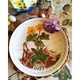 1977 Ravn Mother's day plate