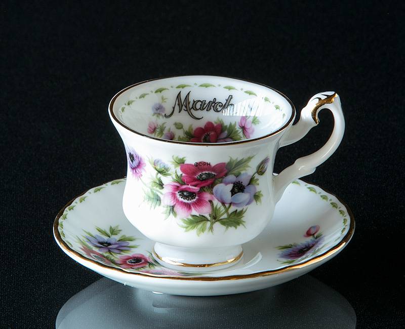 Royal Albert MINIATURE Månedskop med blomster Marts Anemone  (kop Ø4,5cm underkop Ø 7,3cm)