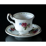 Royal Albert MINIATURE Månedskop med blomster August Valmue (kop Ø4,5cm underkop Ø 7,3cm)
