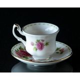 Royal Albert MINIATURE Monthly Cup with Flowers November Crysanthemum