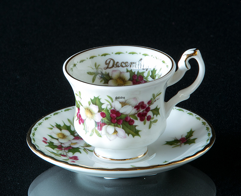 Royal Albert MINIATURE Månedskop med blomster December Julerose