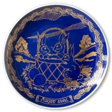 1981 Ravn Cobalt Blue Easter Plate Bunny Rabbits in basket