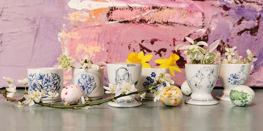 1979 Ravn Påske æggebæger blå/hvid, to harer