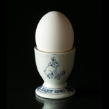 1980 Ravn Easter Egg cup blue/white, hare with young ones