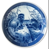 1992 Ravn Christmas plate in the series "Swedish Christmas", Mink