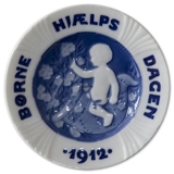 1912 Royal Copenhagen Børnehjælpsdags platte