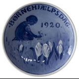 1920 Royal Copenhagen Børnehjælpsdags platte