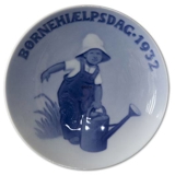 1932 Royal Copenhagen Børnehjælpsdags platte