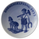 1933 Royal Copenhagen, Child Welfare Day plate