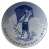 1938 Royal Copenhagen, Child Welfare Day plate