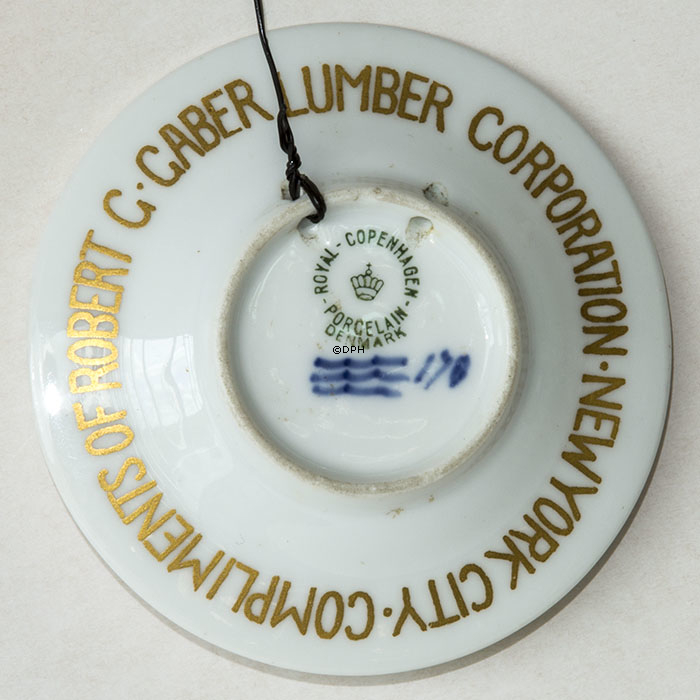 Royal Copenhagen Mindeplatte med krone og tre bølger