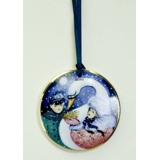 1994 Royal Copenhagen Ornament, Den kære familie