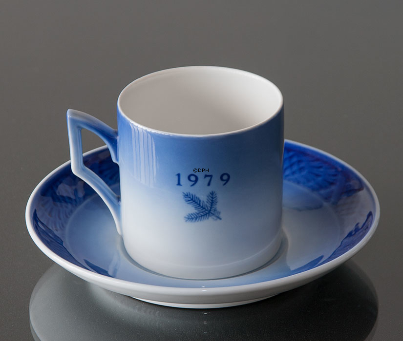 1979 Royal Copenhagen Julekop, Juletræet vælges