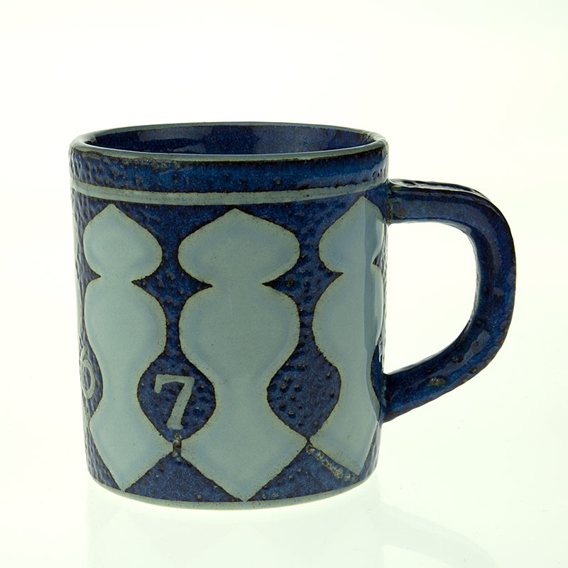 1967 Royal Copenhagen stort årskrus