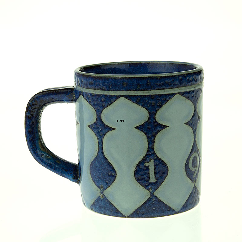 1967 Royal Copenhagen stort årskrus