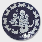 1974 Royal Copenhagen Mother's Day plate, Greenlandic Mother