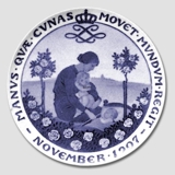 1907 Royal Copenhagen Mindeplatte, MANVS QVÆ CVNAS MOVET MVNDVM REGIT