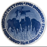 1906-1908 Royal Copenhagen Memorial plate, DANMARK EKSPEDITIONEN TIL GRØNLANDS NORDOST KYST 1906-1908.