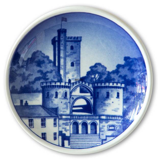 Royal Copenhagen Plaquette nr. 130, Karnan Helsingborg, Sverige