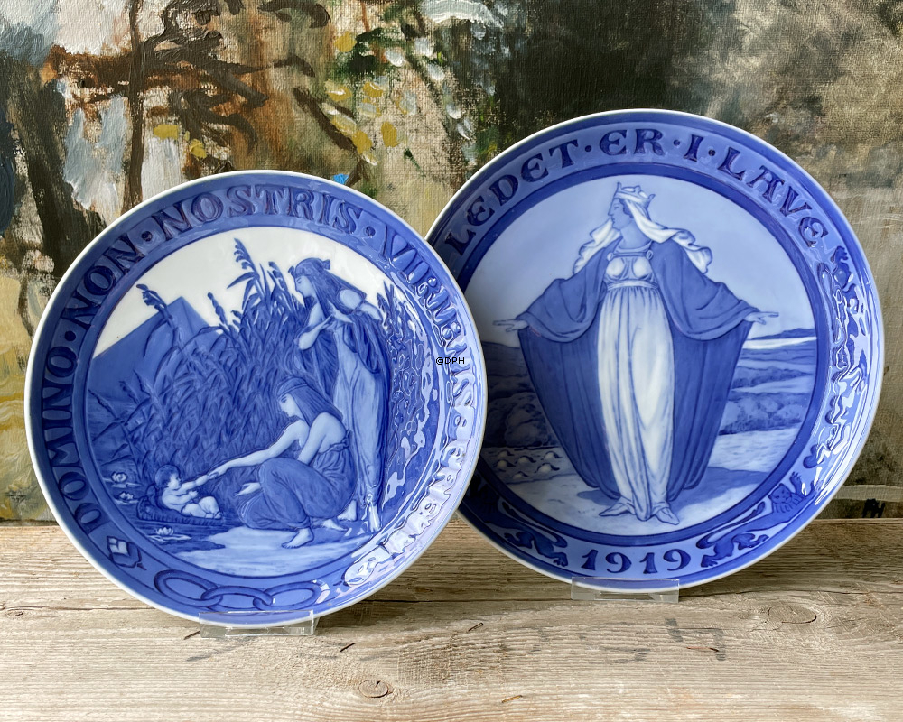 1918 Royal Copenhagen Mindeplatte, Odd Fellow platte, DOMINO NON NOSTRIS 
VIRIBUS FRETI