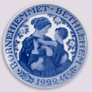 1922 Royal Copenhagen Mindeplatte, BØRNEHJEMMET BETHLEHEM 1922 | År 1922 | Nr. RNR205 | Alt. no. 205 | DPH Trading