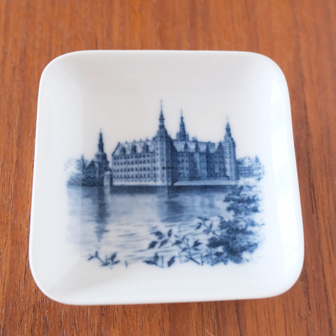 Skål med Frederiksborg slot, Royal Copenhagen