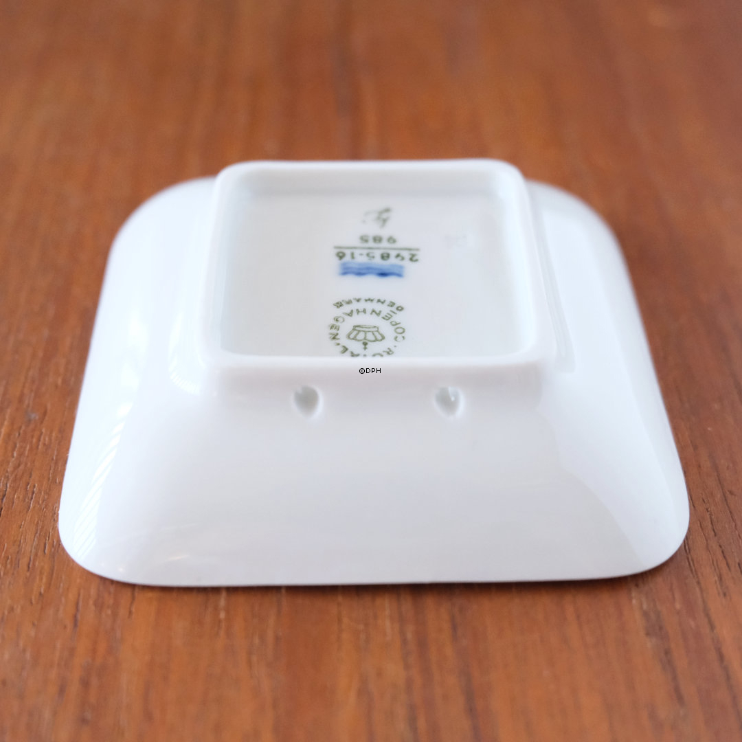 Skål med Frederiksborg slot, Royal Copenhagen