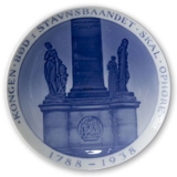 1938 Royal Copenhagen Mindeplatte, Frihedsstøtten, KONGEN BØD STAVNSBAANDET SKAL OPHØRE 1788 -1938