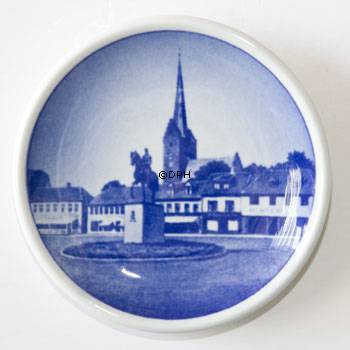 Royal Copenhagen Plaquette nr. 51, Nakskov