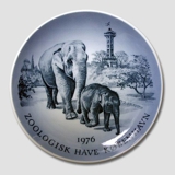 1976 Royal Copenhagen Memorial plate, The Copenhagen Zoo, Elephants