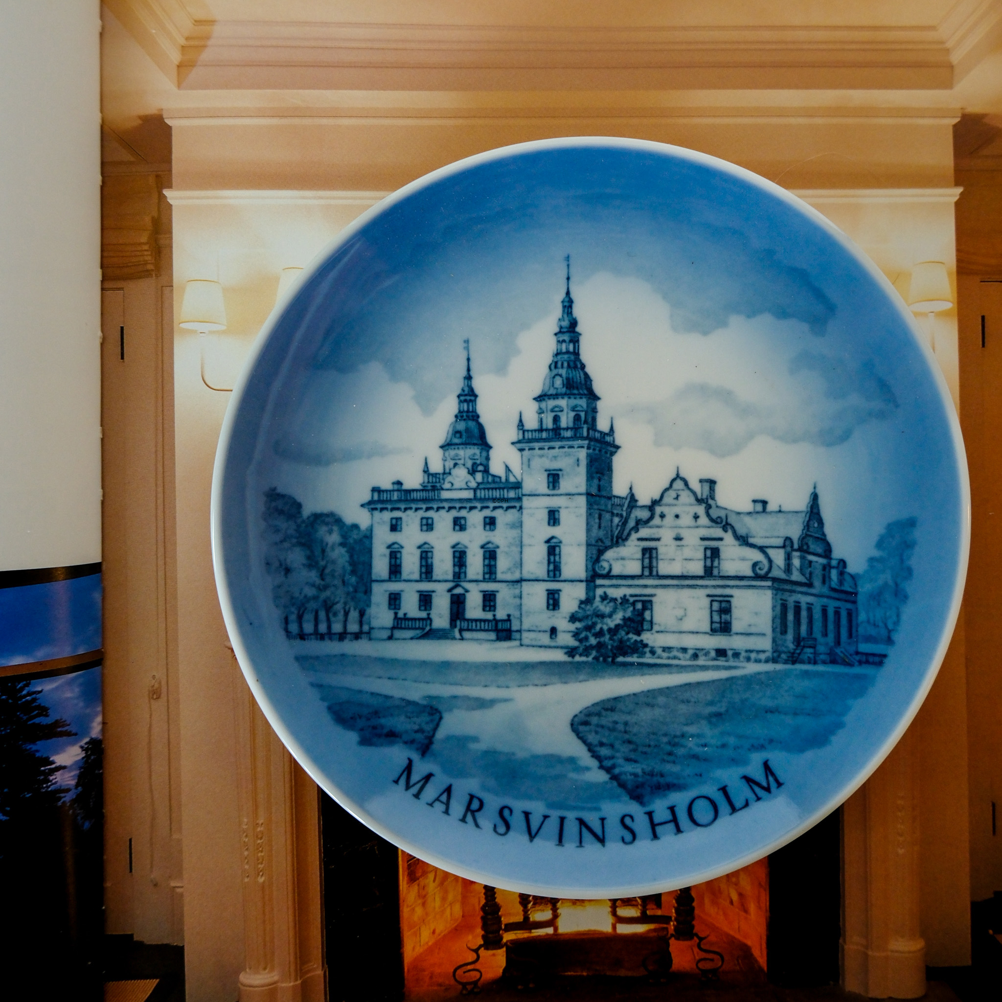 Platte med Marsvinsholm Slot, Royal Copenhagen