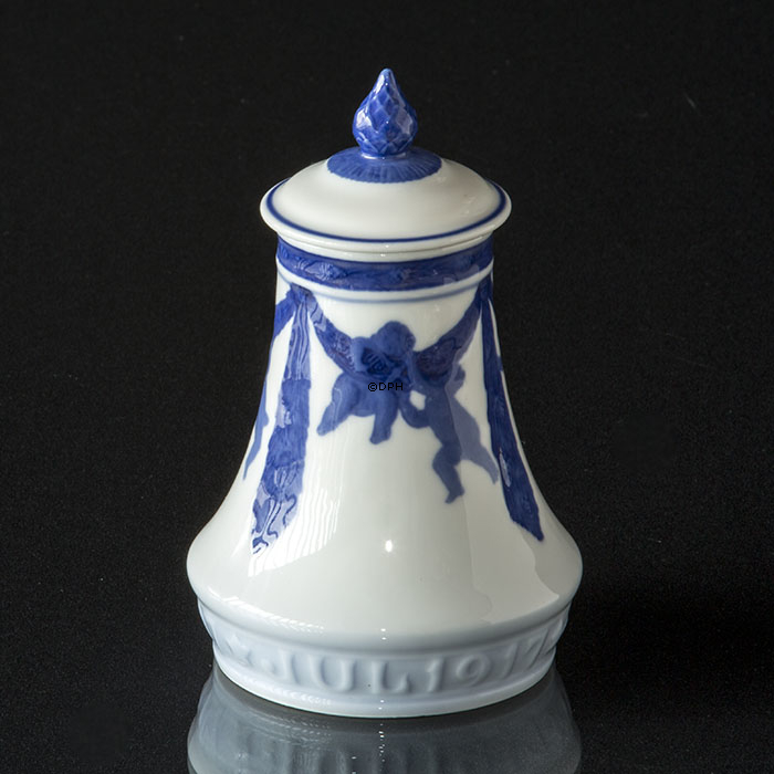 Royal Copenhagen Julevase/krukke 1917