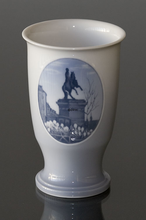 Vase, Rundskuevase 1932 Royal Copenhagen