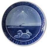 Shepherds in a meadow on Christmas night 1918, Royal Copenhagen Christmas plate