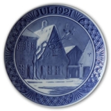 Old houses on the town square 1921, Royal Copenhagen Christmas plate