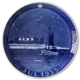 Fishing boat south of Kronborg Castle 1935, Royal Copenhagen Christmas plate