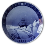 Ship in sea ice near Greenland 1939, Royal Copenhagen Christmas plate