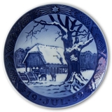 Feeder in the Deergarden 
outside Copenhagen 1952, Royal Copenhagen Christmas plate