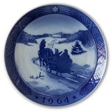 Sledge in 
snowy landscape 1964, Royal Copenhagen Christmas plate