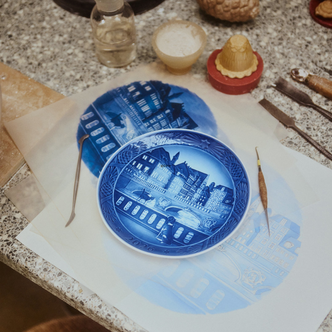 Marmorbroen, 2026 Royal Copenhagen Juleplatte