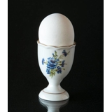 Eierbecher, weiß mit blauer Blume und Wappen aus Ostgotland