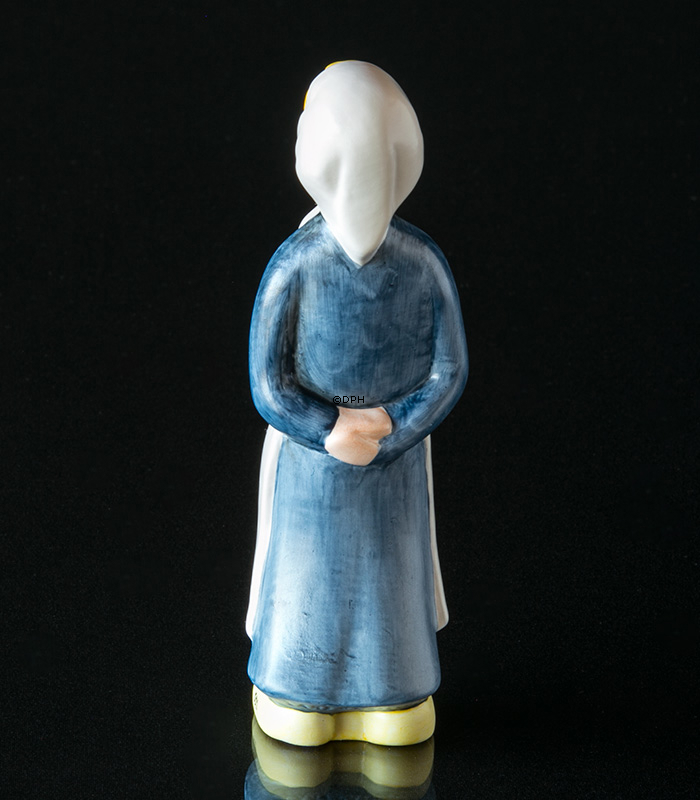 Goebel Hummel figur af pige med træsko af Lars Pagfeldt