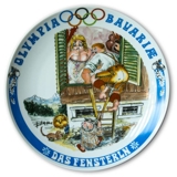 Seltmann Olympia Bavariae plate 1972 large Das Fensterln