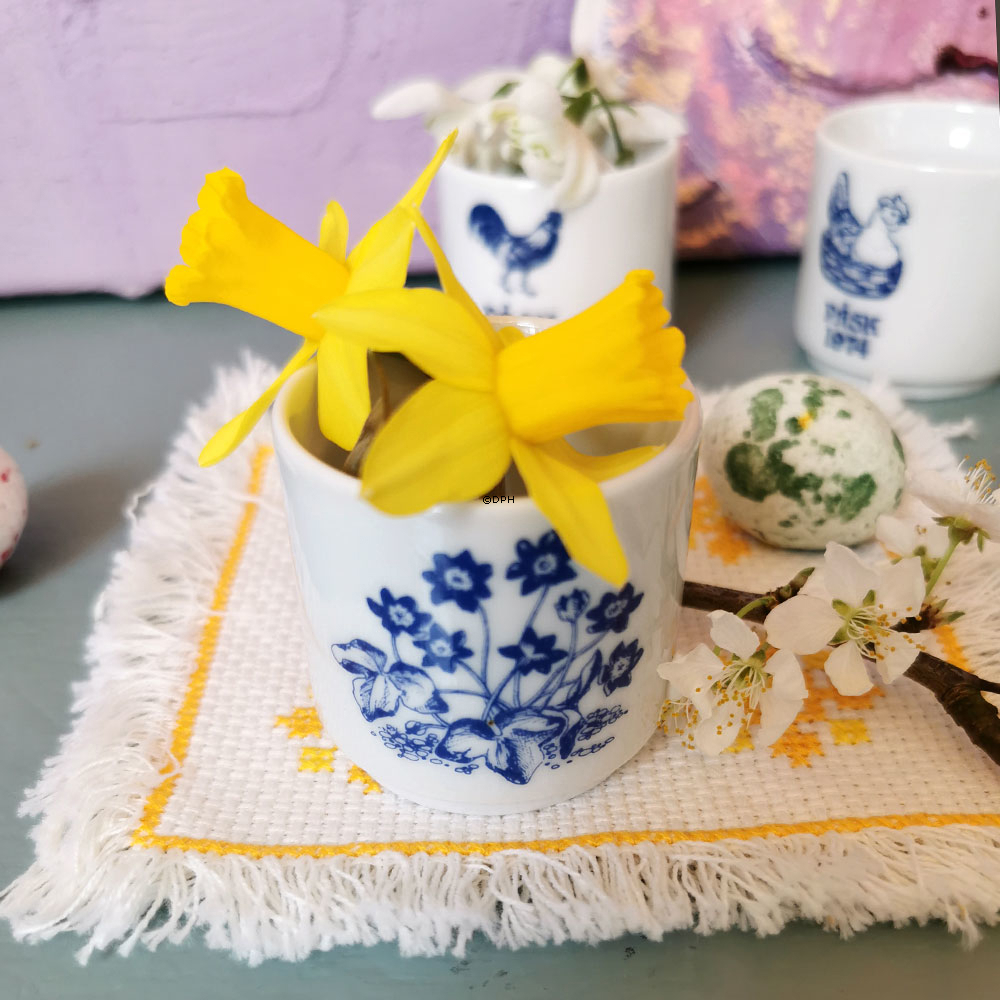 1976 Stockbild Påske æggebæger, kyllinger